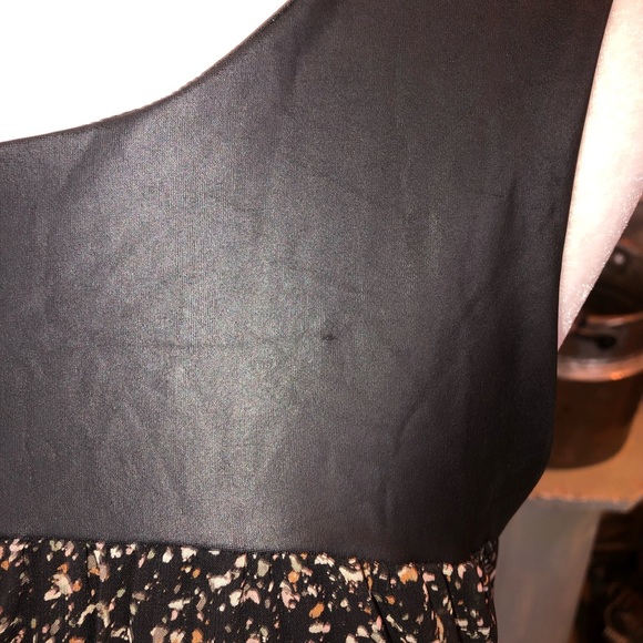 ZOUK: SIZE MEDIUM BLACK AND MULTI COLORED BABYDOLL STYLE FULLY LINED DRESS - Picture 4 of 5